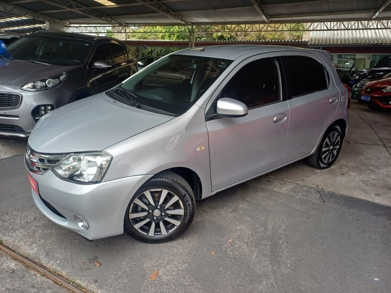 ETIOS 1.5 PLATINUM 16V FLEX 4P MANUAL - 2014 - CAXIAS DO SUL