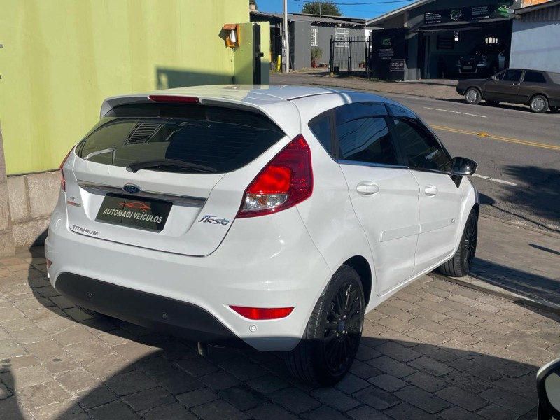 FIESTA 1.6 TITANIUM HATCH 16V FLEX 4P AUTOMÁTICO - 2015 - CAXIAS DO SUL
