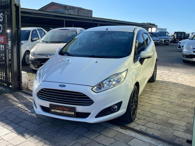 FIESTA 1.6 TITANIUM HATCH 16V FLEX 4P AUTOMÁTICO - 2015 - CAXIAS DO SUL