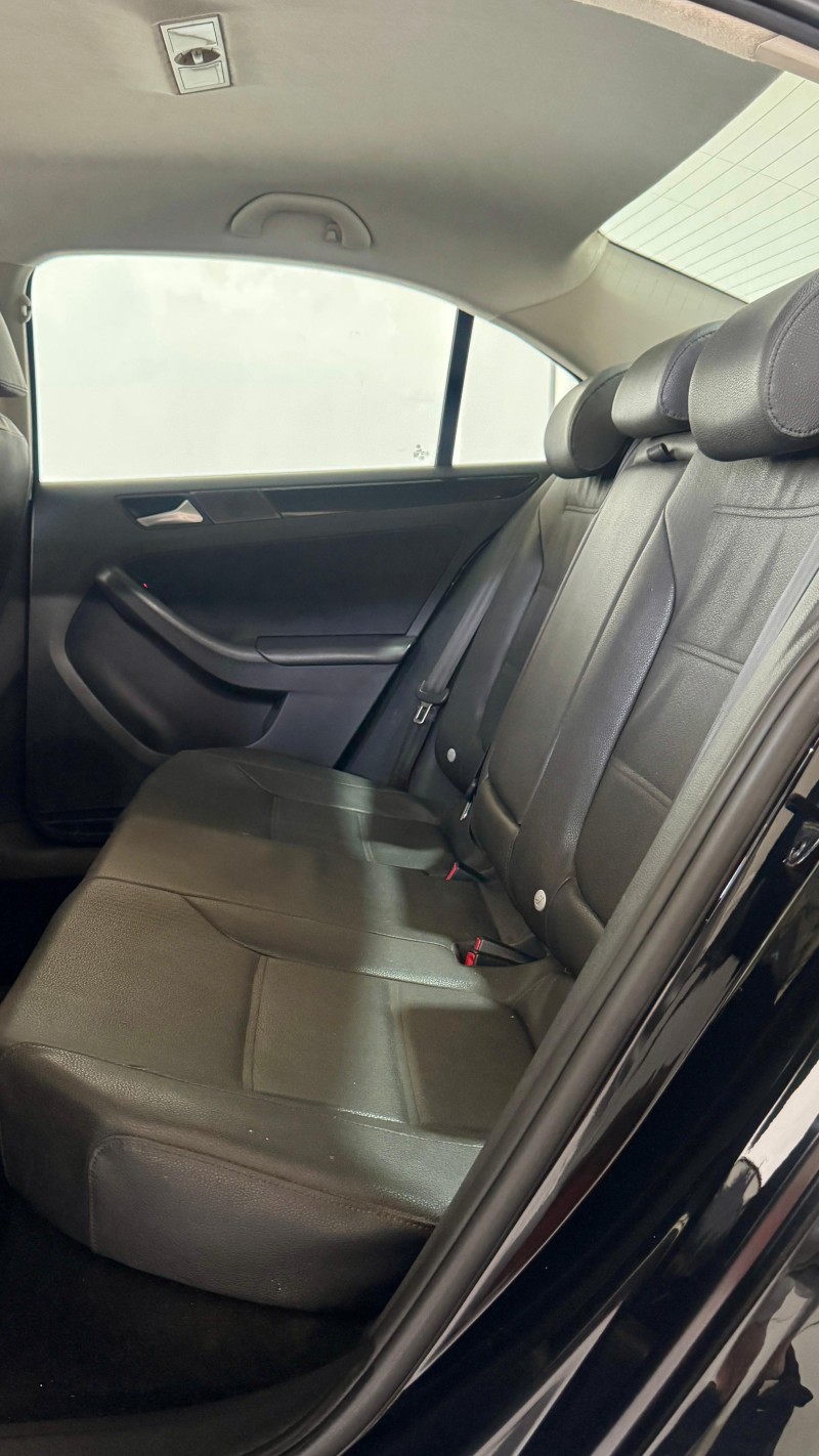 JETTA 2.0 COMFORTLINE FLEX 4P MANUAL - 2012 - ESTâNCIA VELHA