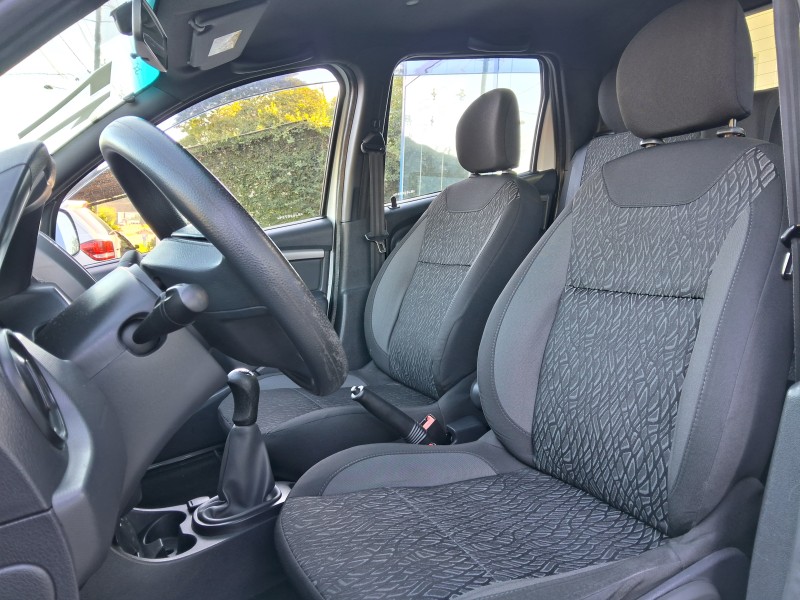 OROCH 1.6 16V EXPRESS FLEX 4P MANUAL - 2017 - SãO SEBASTIãO DO CAí