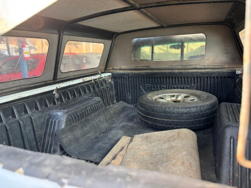 S10 2.2 EFI DLX 4X2 CS 8V GASOLINA 2P MANUAL - 1995 - CANELA