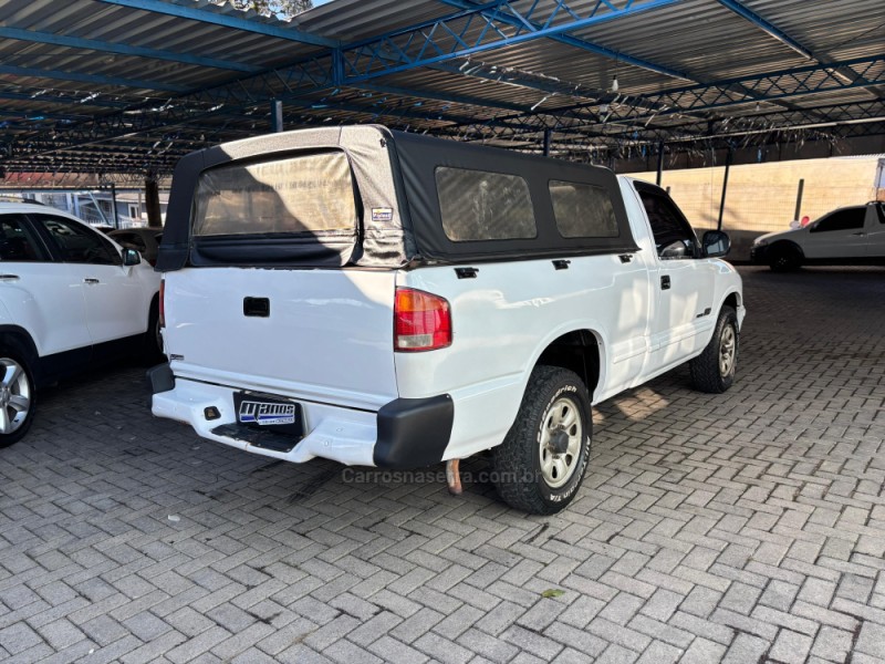 S10 2.2 EFI DLX 4X2 CS 8V GASOLINA 2P MANUAL - 1995 - CANELA