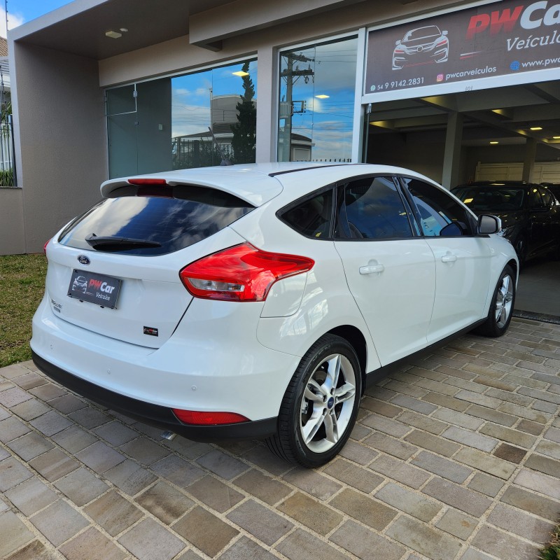 FOCUS 1.6 SE 16V FLEX 4P MANUAL - 2019 - BENTO GONçALVES