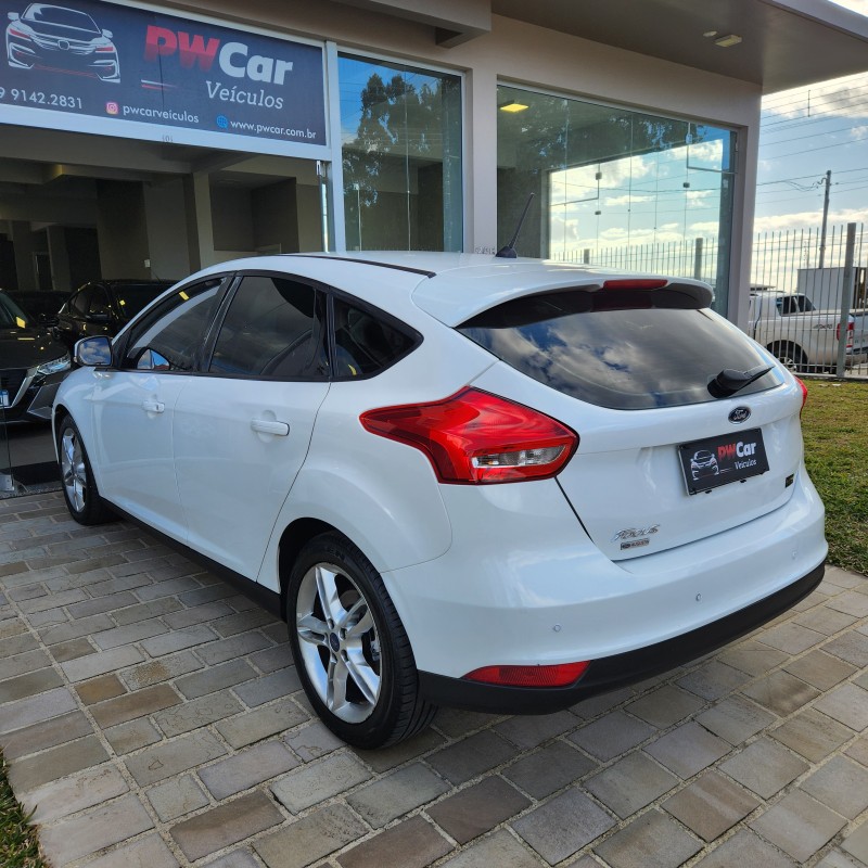 FOCUS 1.6 SE 16V FLEX 4P MANUAL - 2019 - BENTO GONçALVES