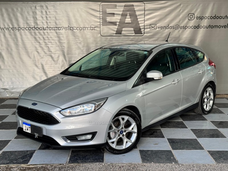 FOCUS 2.0 SE FASTBACK 16V FLEX 4P AUTOMÁTICO