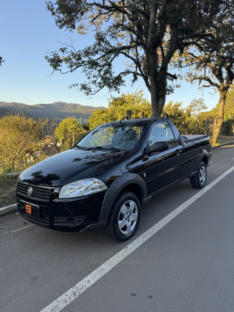 STRADA 1.4 MPI WORKING CS 8V FLEX 2P MANUAL - 2013 - NOVA ARAçá