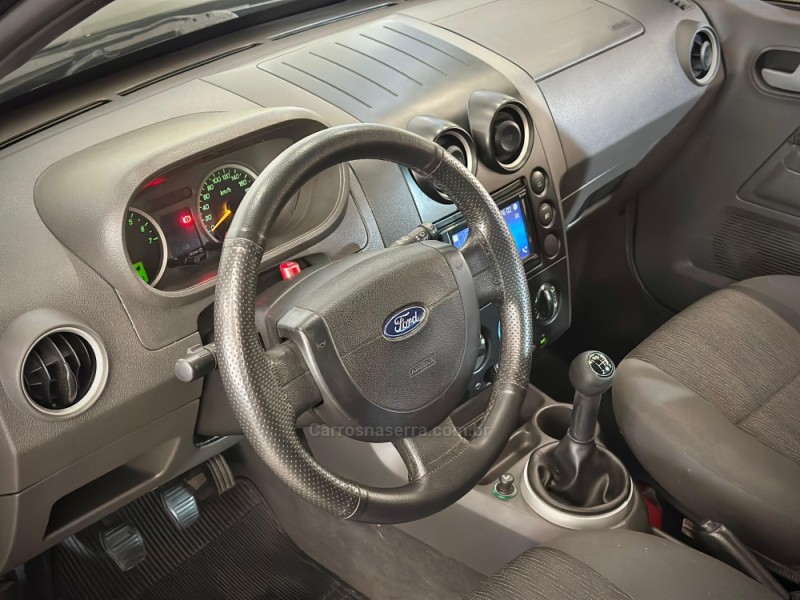 ECOSPORT 2.0 XLT FREESTYLE 8V FLEX 4P MANUAL - 2007 - IVOTI