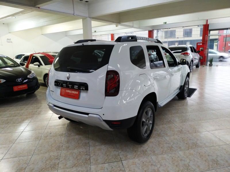 DUSTER 1.6 DYNAMIQUE 4X2 16V FLEX 4P MANUAL - 2017 - CAXIAS DO SUL