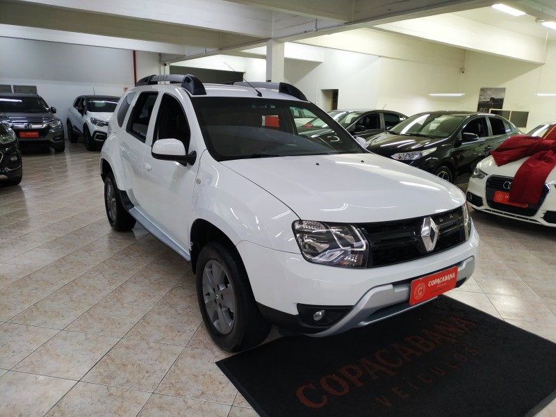 DUSTER 1.6 DYNAMIQUE 4X2 16V FLEX 4P MANUAL - 2017 - CAXIAS DO SUL