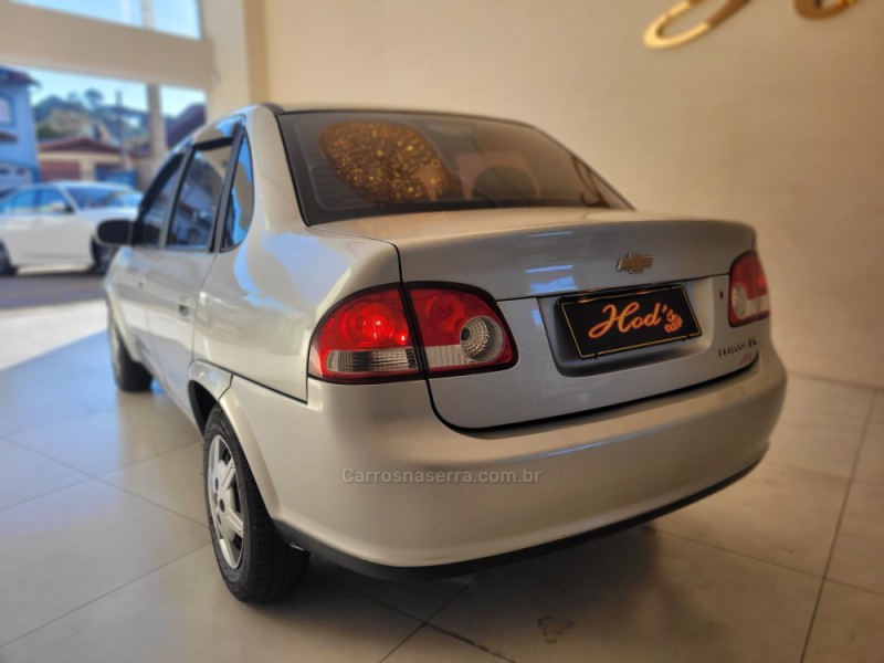 CLASSIC 1.0 MPFI LS 8V FLEX 4P MANUAL - 2015 - CANELA