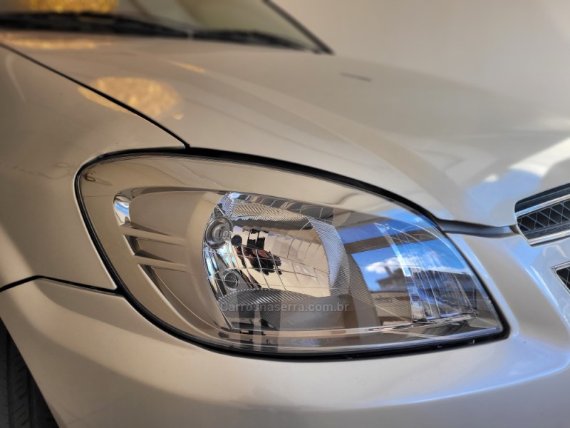 CELTA 1.0 VHCE LT 8V FLEX 4P MANUAL - 2015 - CANELA