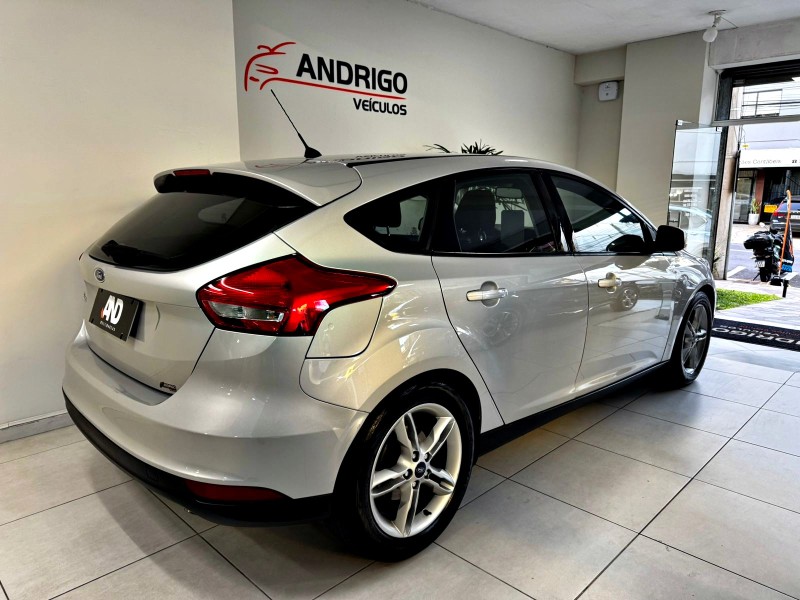 FOCUS 1.6 SE 8V FLEX 4P MANUAL - 2017 - CAXIAS DO SUL