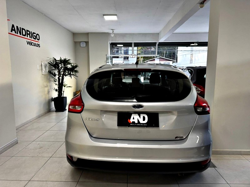 FOCUS 1.6 SE 8V FLEX 4P MANUAL - 2017 - CAXIAS DO SUL