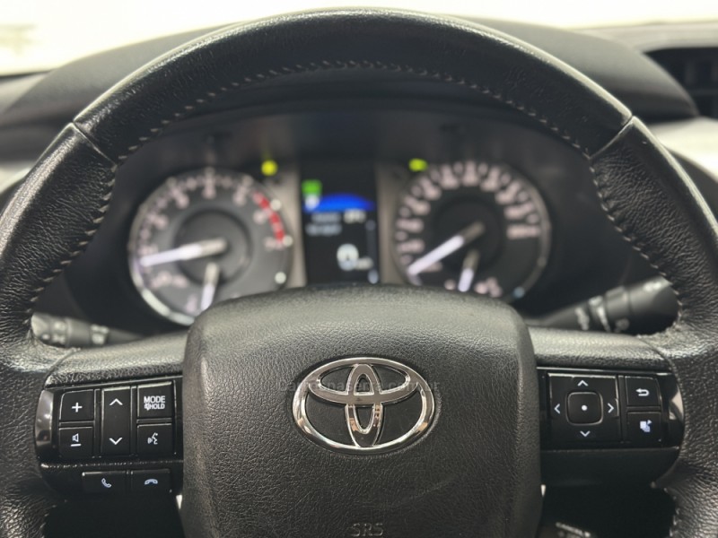 HILUX 2.7 SRV 4X2 CD 16V FLEX 4P AUTOMÁTICO - 2021 - SANTA CRUZ DO SUL