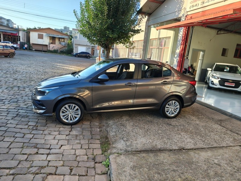 CRONOS 1.3 DRIVE 8V FLEX 4P MANUAL - 2023 - GUAPORé