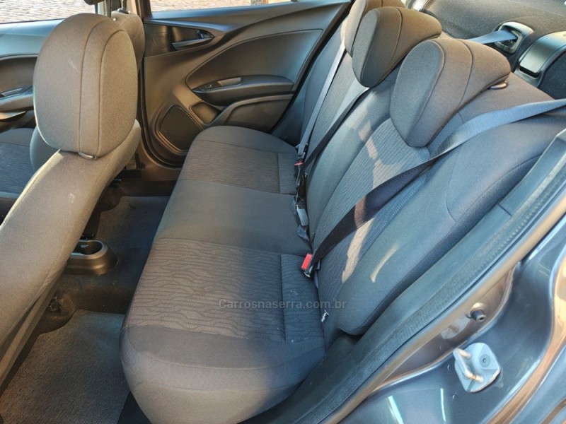 CRONOS 1.3 DRIVE 8V FLEX 4P MANUAL - 2023 - GUAPORé