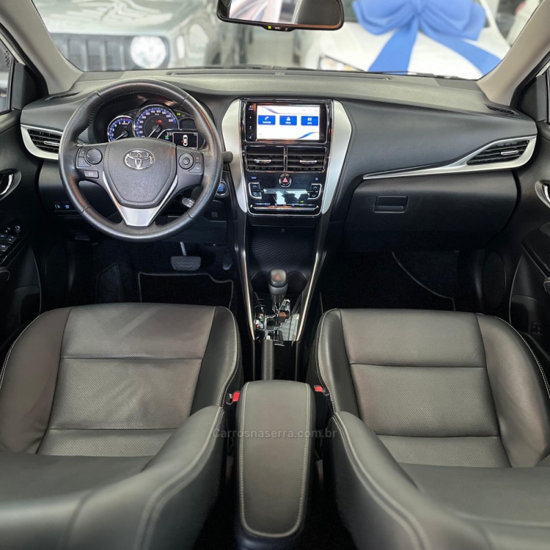 YARIS 1.5 XLS SEDAN 16V FLEX 4P AUTOMÁTICO - 2019 - CANOAS