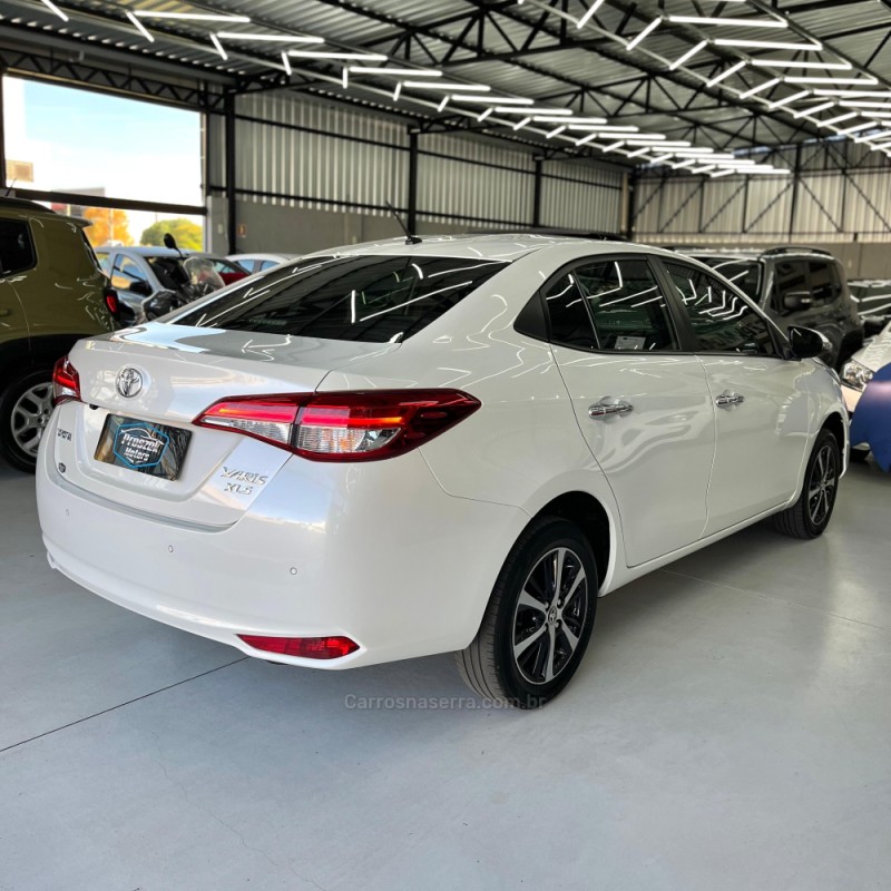 YARIS 1.5 XLS SEDAN 16V FLEX 4P AUTOMÁTICO - 2019 - CANOAS