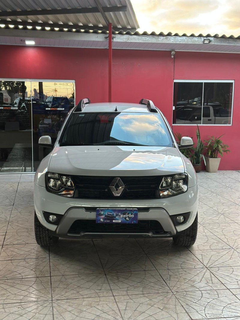 DUSTER 1.6 DYNAMIQUE 4X2 16V FLEX 4P MANUAL - 2017 - CAXIAS DO SUL