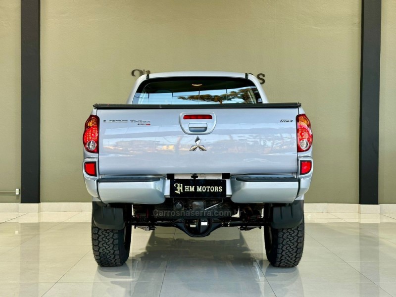 L200 TRITON 3.2 HPE 4X4 CD 16V TURBO INTERCOOLER DIESEL 4P AUTOMÁTICO - 2014 - CAXIAS DO SUL