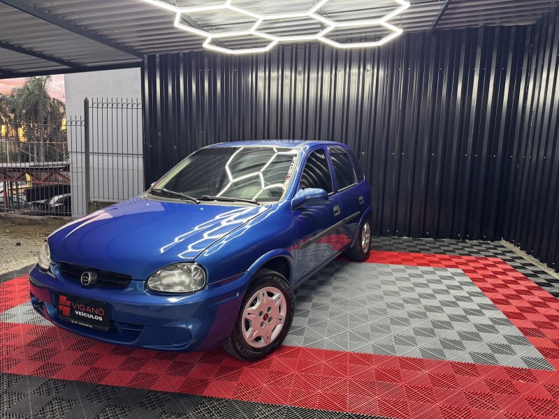 corsa 1.0 mpfi wind 8v gasolina 4p manual 2001 caxias do sul