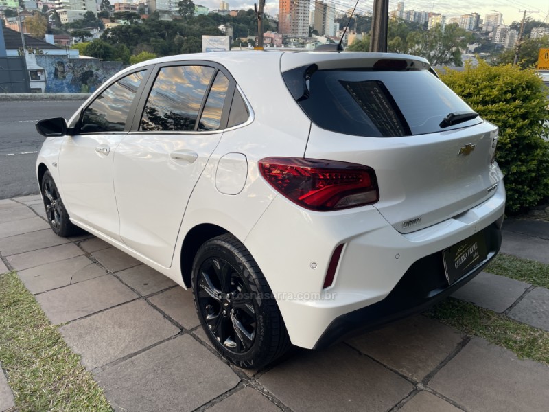 ONIX 1.0 PREMIER II 12V TURBO FLEX 4P AUTOMÁTICO - 2020 - CAXIAS DO SUL