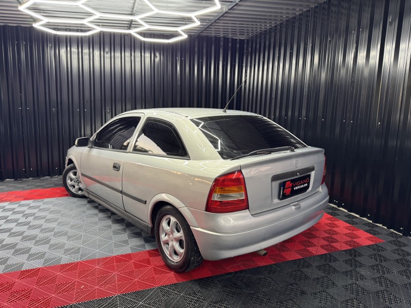 ASTRA 1.8 MPFI GL 8V GASOLINA 2P MANUAL - 2000 - CAXIAS DO SUL