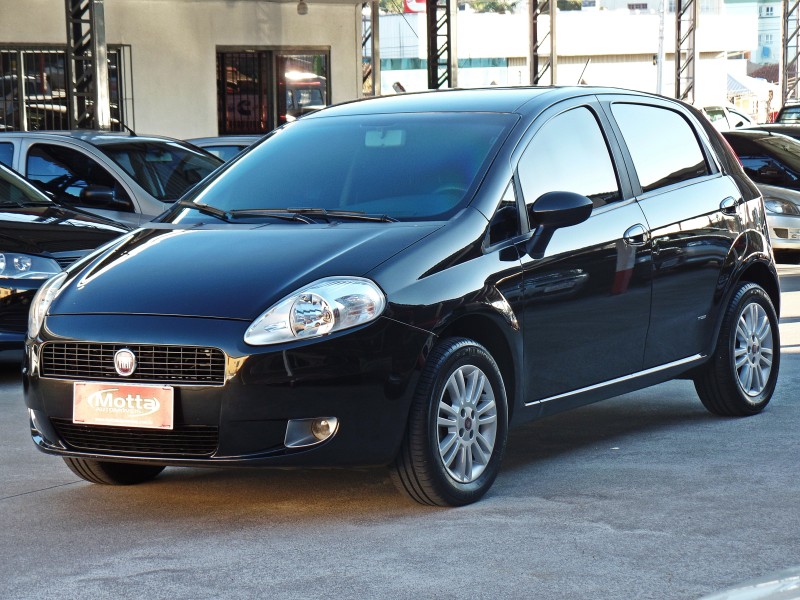 PUNTO 1.4 ATTRACTIVE 8V FLEX 4P MANUAL - 2011 - CAXIAS DO SUL
