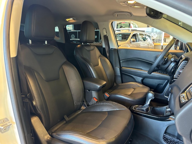 COMPASS 2.0 16V FLEX LIMITED AUTOMÁTICO - 2018 - CAXIAS DO SUL