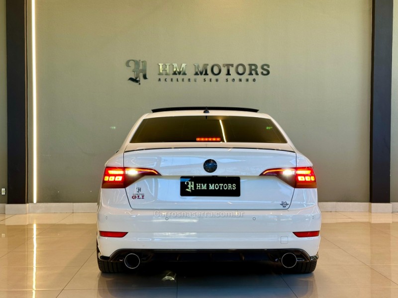 JETTA 2.0 16V TSI GLI 350 GASOLINA 4P AUTOMÁTICO - 2019 - CAXIAS DO SUL