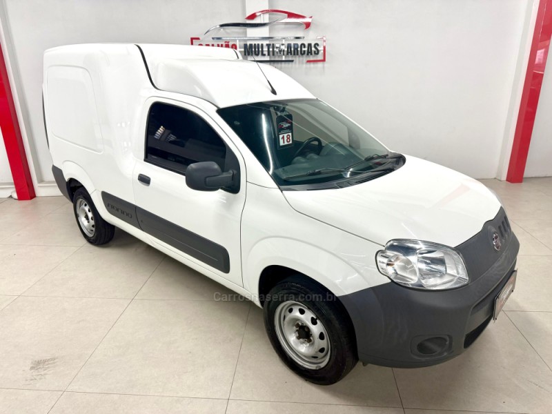 FIORINO 1.4 HARD WORKING FURGÃO EVO 8V FLEX 2P MANUAL - 2018 - CAXIAS DO SUL