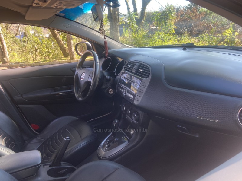 BRAVO 1.8 ESSENCE 16V FLEX 4P AUTOMATIZADO - 2013 - NOVA PRATA