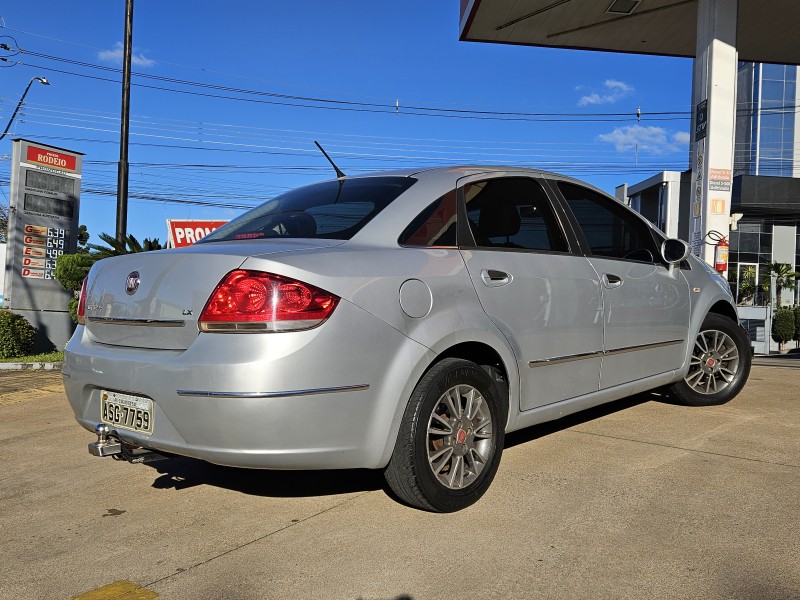 LINEA 1.9 MPI LX 16V FLEX 4P MANUAL - 2010 - CAXIAS DO SUL