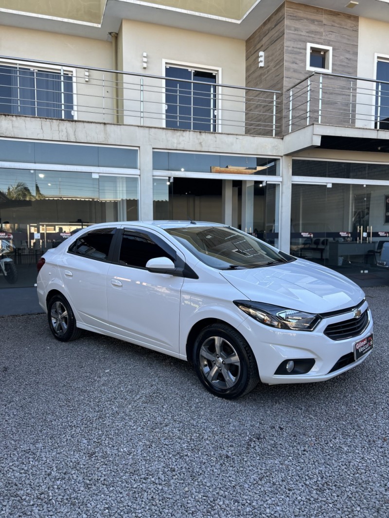 PRISMA 1.4 MPFI LTZ 8V FLEX 4P MANUAL - 2017 - CARAZINHO