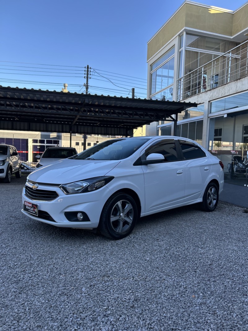 PRISMA 1.4 MPFI LTZ 8V FLEX 4P MANUAL - 2017 - CARAZINHO