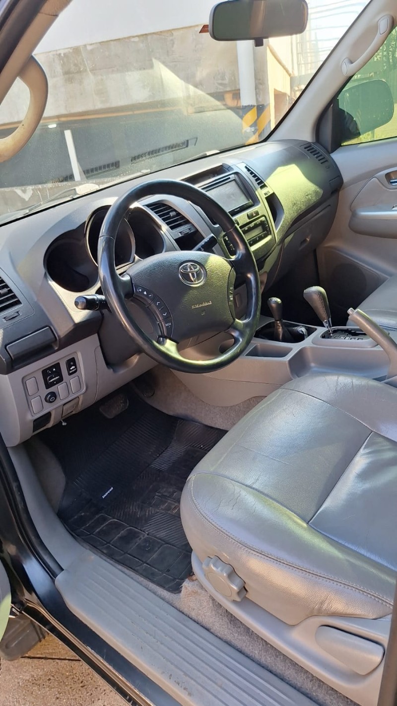 HILUX 3.0 SRV 4X4 CD 16V TURBO INTERCOOLER DIESEL 4P AUTOMÁTICO - 2010 - ESTRELA