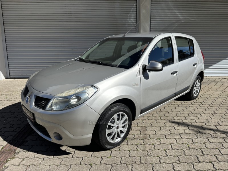 sandero 1.6 expression 8v flex 4p manual 2009 caxias do sul
