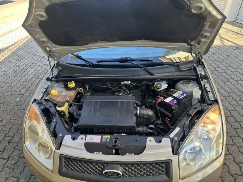 FIESTA 1.0 ROCAM HATCH 8V FLEX 4P MANUAL - 2008 - CAXIAS DO SUL