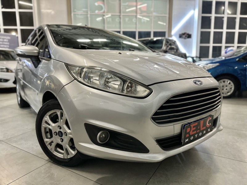 FIESTA 1.6 SE HATCH 16V FLEX 4P MANUAL - 2015 - CAXIAS DO SUL