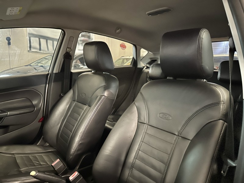 FIESTA 1.6 SE HATCH 16V FLEX 4P MANUAL - 2015 - CAXIAS DO SUL