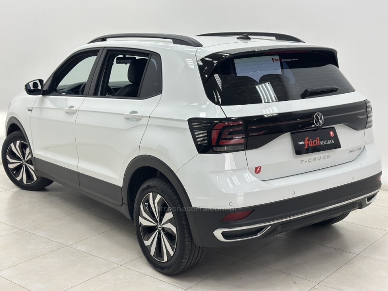 T-CROSS 1.0 COMFORTLINE TSI FLEX 4P AUTOMÁTICO - 2024 - SANTA CRUZ DO SUL