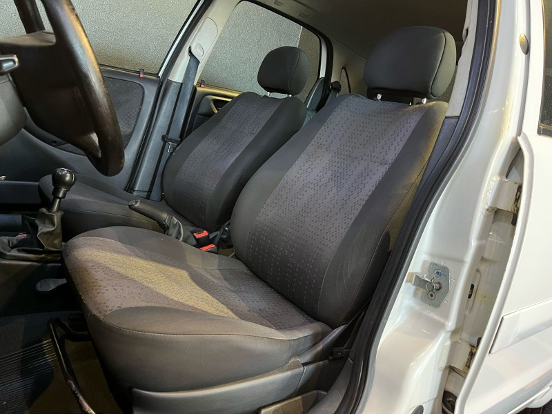 CORSA 1.4 MPFI MAXX 8V FLEX 4P MANUAL - 2010 - ANTôNIO PRADO