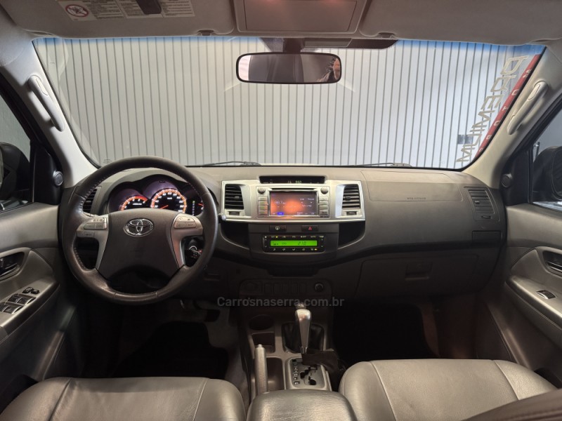 HILUX 3.0 SRV TOP 4X4 CD 16V TURBO INTERCOOLER DIESEL 4P AUTOMÁTICO - 2014 - DOIS IRMãOS
