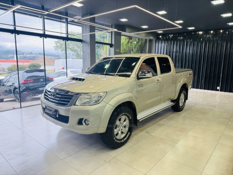HILUX 3.0 SRV TOP 4X4 CD 16V TURBO INTERCOOLER DIESEL 4P AUTOMÁTICO - 2014 - DOIS IRMãOS