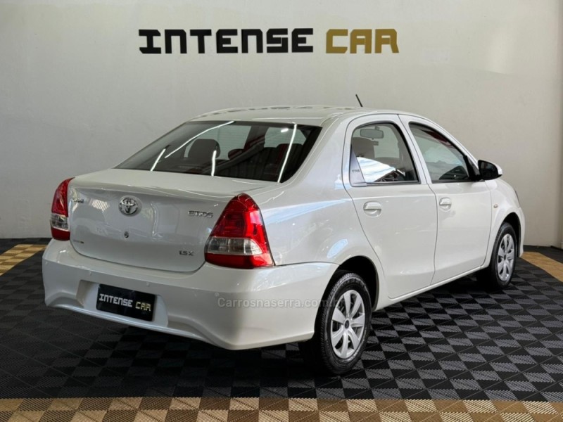 ETIOS 1.5 XS 16V FLEX 4P MANUAL - 2018 - NOVO HAMBURGO