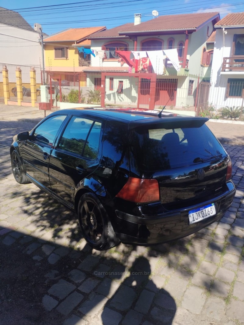 GOLF 1.6 MI GENERATION 8V GASOLINA 4P MANUAL - 2000 - CAXIAS DO SUL