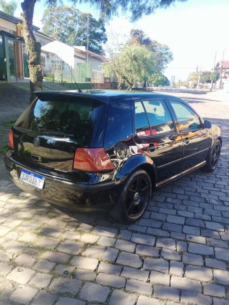 GOLF 1.6 MI GENERATION 8V GASOLINA 4P MANUAL - 2000 - CAXIAS DO SUL