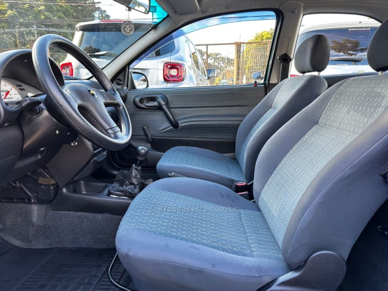 CORSA 1.0 MPF WIND 8V GASOLINA 2P MANUAL - 2001 - CANELA