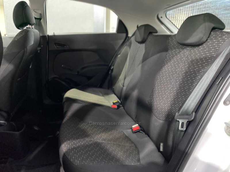 HB20 1.0 COMFORT 12V FLEX 4P MANUAL - 2017 - VACARIA